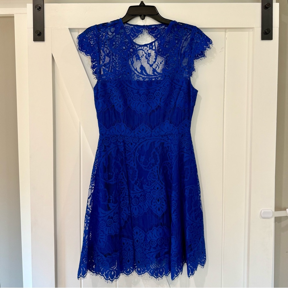 Elegant Blue Lace Dress